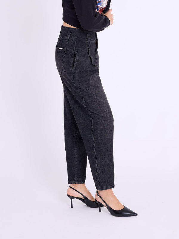 Iman Pleated Barrel