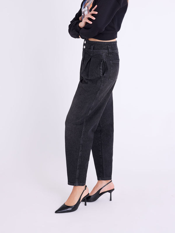 Iman Pleated Barrel