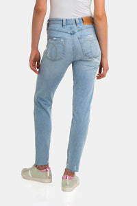 Molly Distressed Skinny Jean